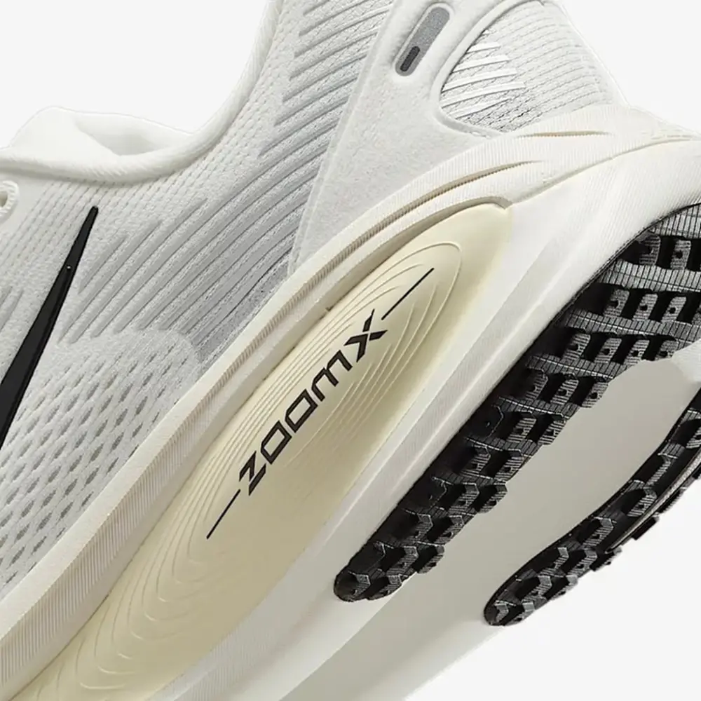 Giày Nike Vomero 18 ‘Summit White Coconut Milk’ HM6803-101 - Ảnh 5