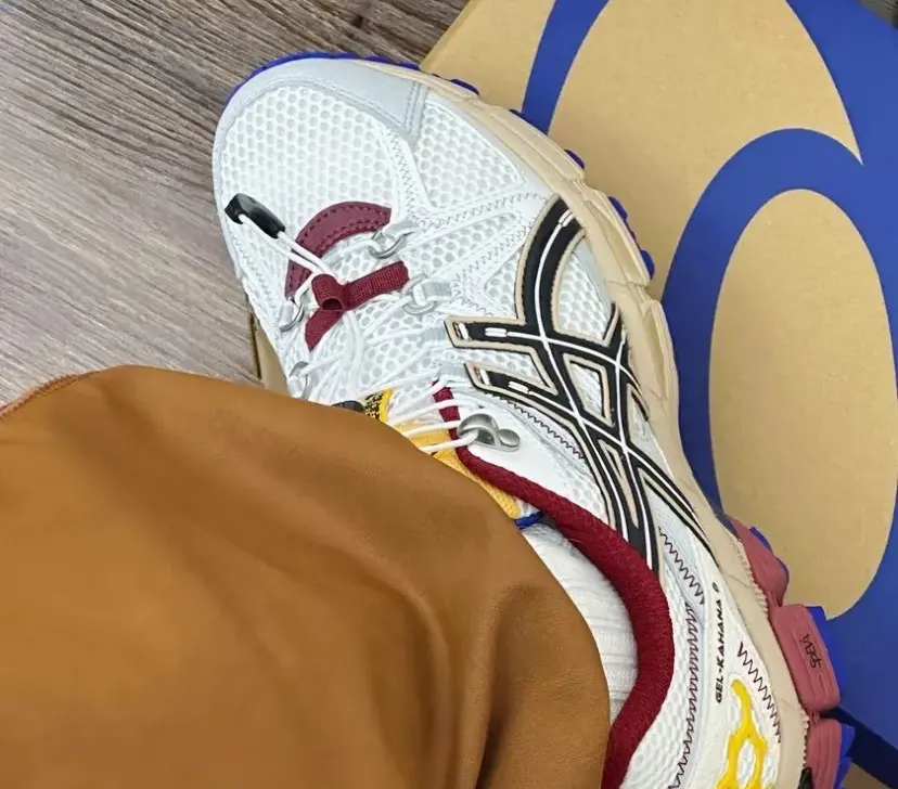 Giày Asics Gel-Kahana 8 ‘White Red Yellow’ 1012B634-100 - Ảnh 3