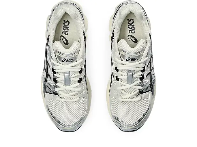 Alternative view of Giày Asics Gel-Nimbus 9 ‘Cream Black’ 1201A424-105