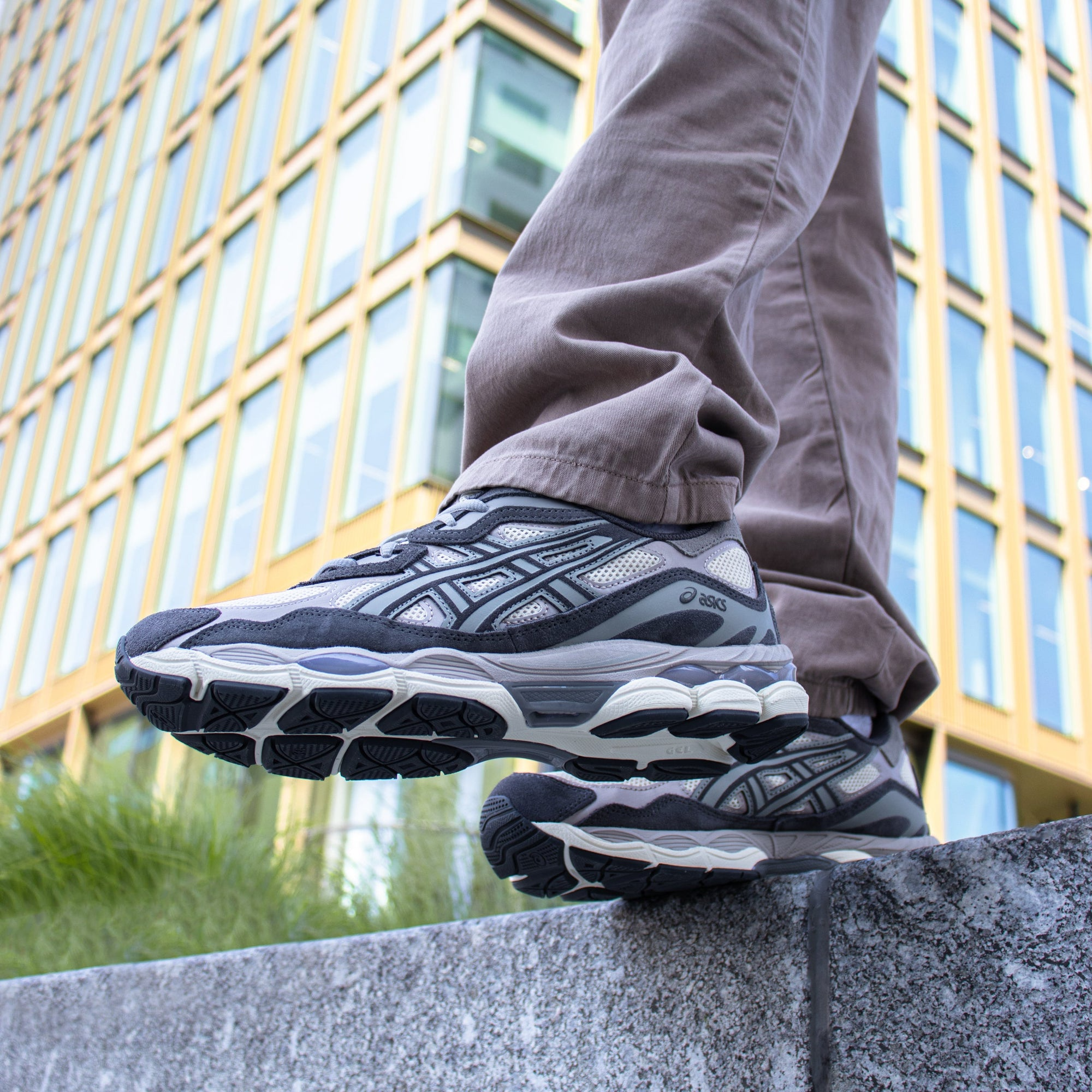 Alternative view of Giày Asics Gel NYC ‘Obsidian Grey’ 1201A789-250