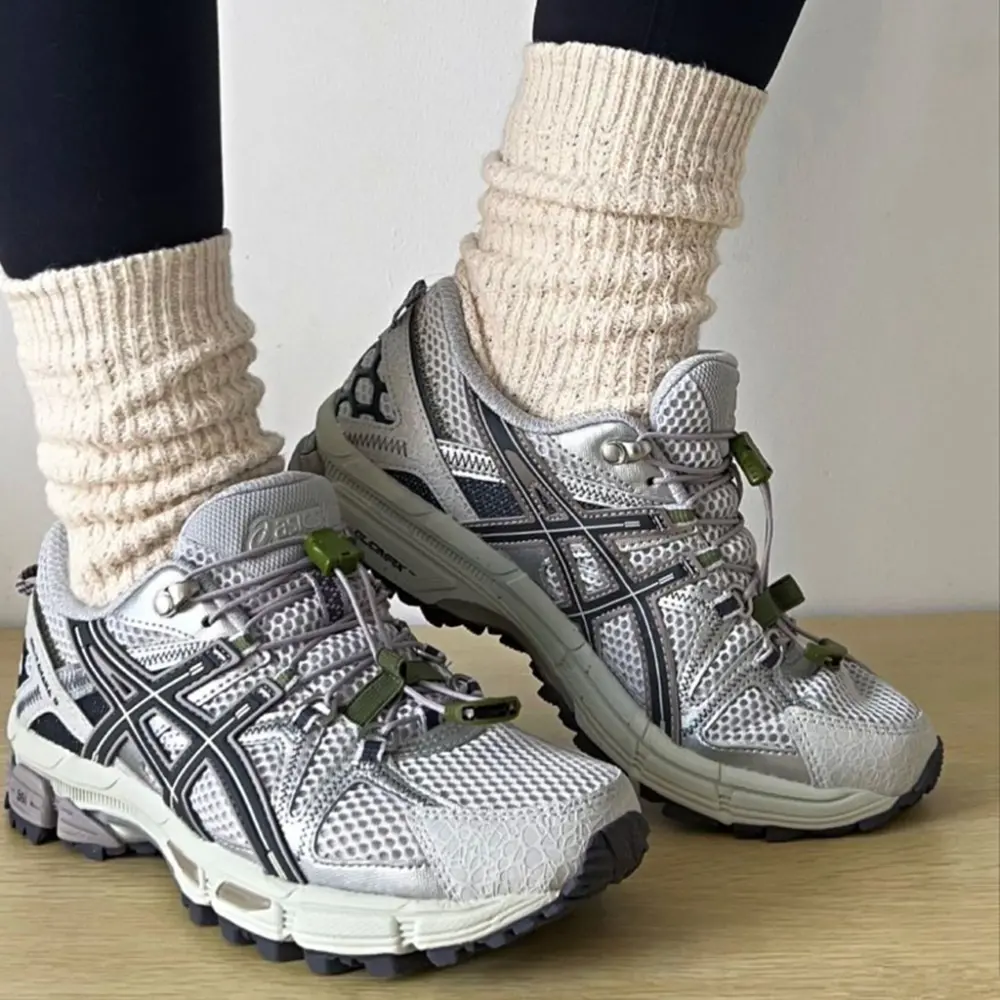 Alternative view of Giày Asics Gel-Kahana 8 ‘Grey Matcha Green’ 1012B634-020