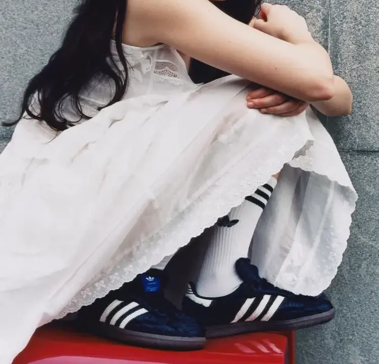 Giày Adidas Samba x Caroline Hu x CLOT ‘Black’ JQ4749 - Ảnh 3