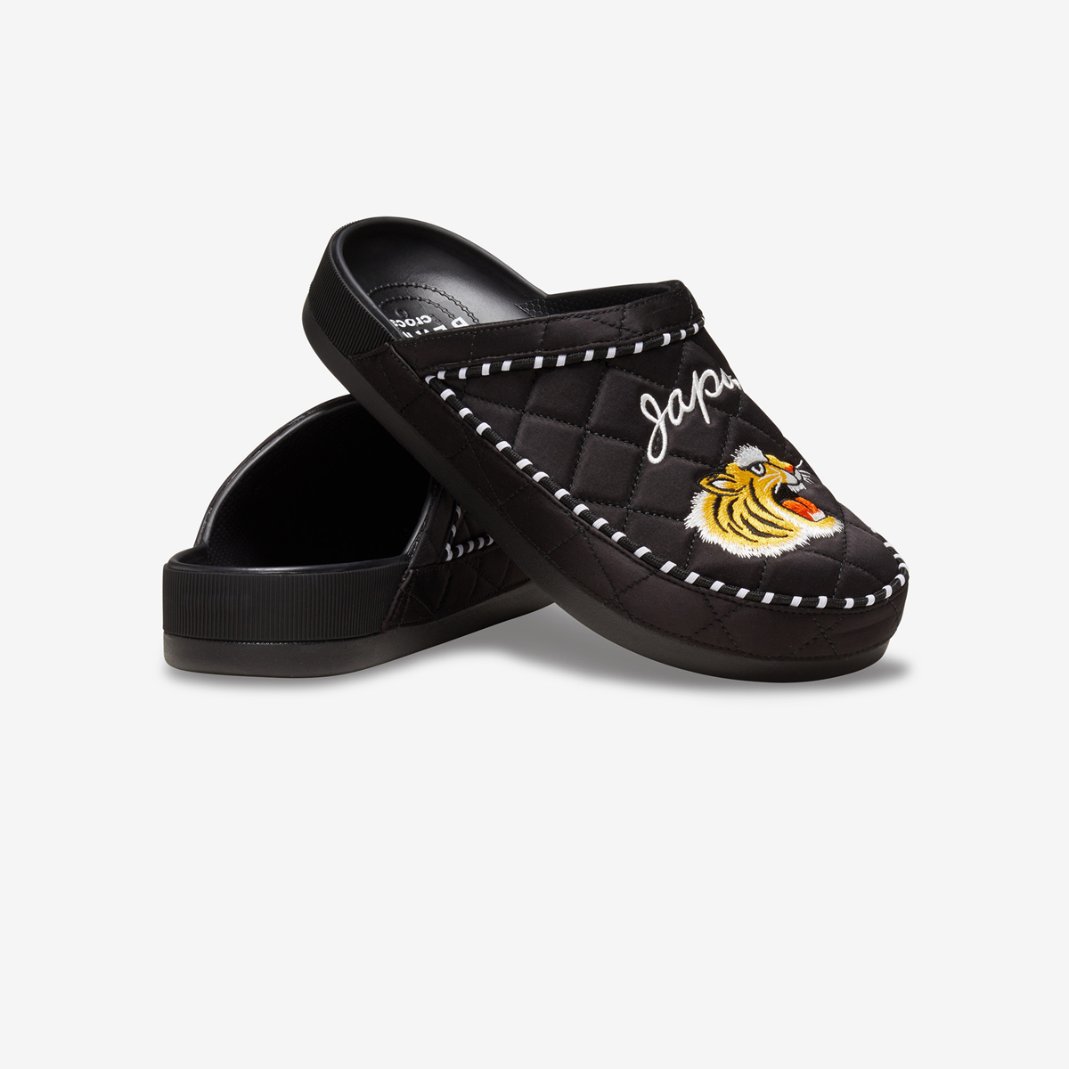 Dép Crocs Dylan x BEAMS Clog ‘Sukajan’ 210302-001 - Ảnh 7