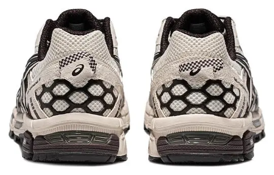 Alternative view of Giày Asics Gel-Kahana 8 ‘Black White’ 1011B895-200