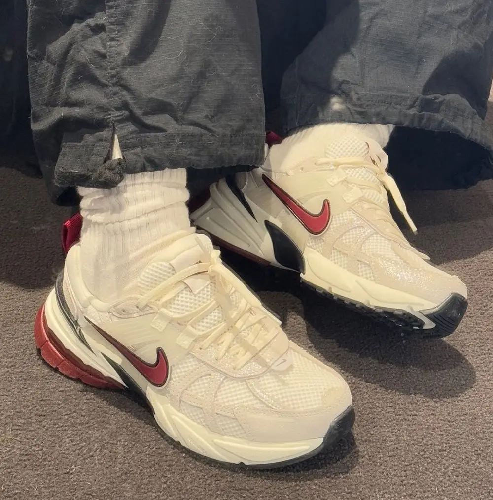 Giày Nike V2K Run SE ‘White Team Red’ HQ3500-100 - Ảnh 6