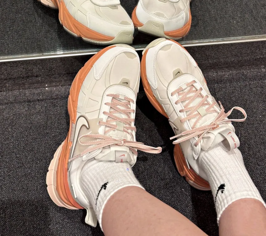 Alternative view of Giày Nike V2K Run Gore-Tex ‘White’ FZ2622-003