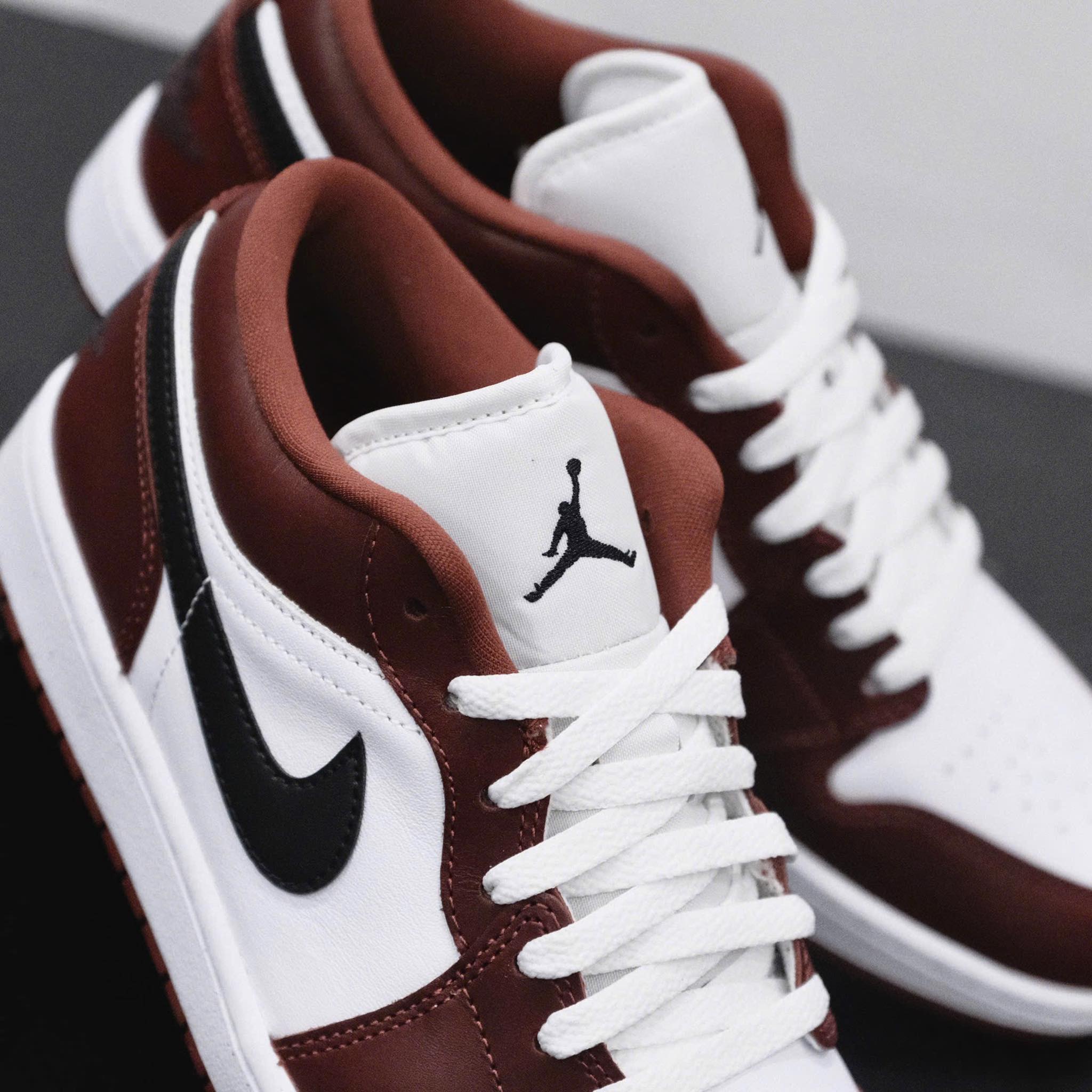 Nike Air Jordan 1 Low SE GS ‘Dark Pony’ HF3188-102 - Ảnh 8