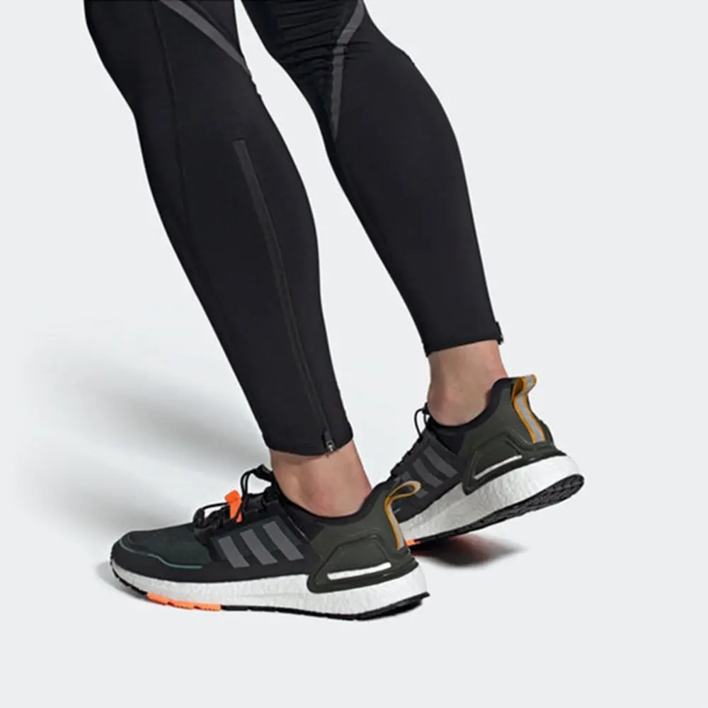 Giày Adidas UltraBoost Cold.RDY ‘Black Signal Orange’ Q46488 - Ảnh 4