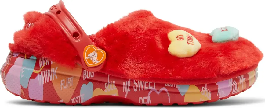 Dép Crocs Sweethearts x Clog Classic Fur ‘Valentine’s Day’ 207741-610