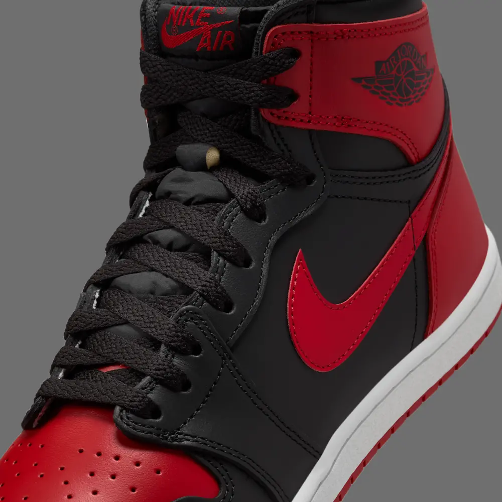 Alternative view of Giày Nike Air Jordan 1 Retro High ’85 OG ‘Bred’ HV6674-067