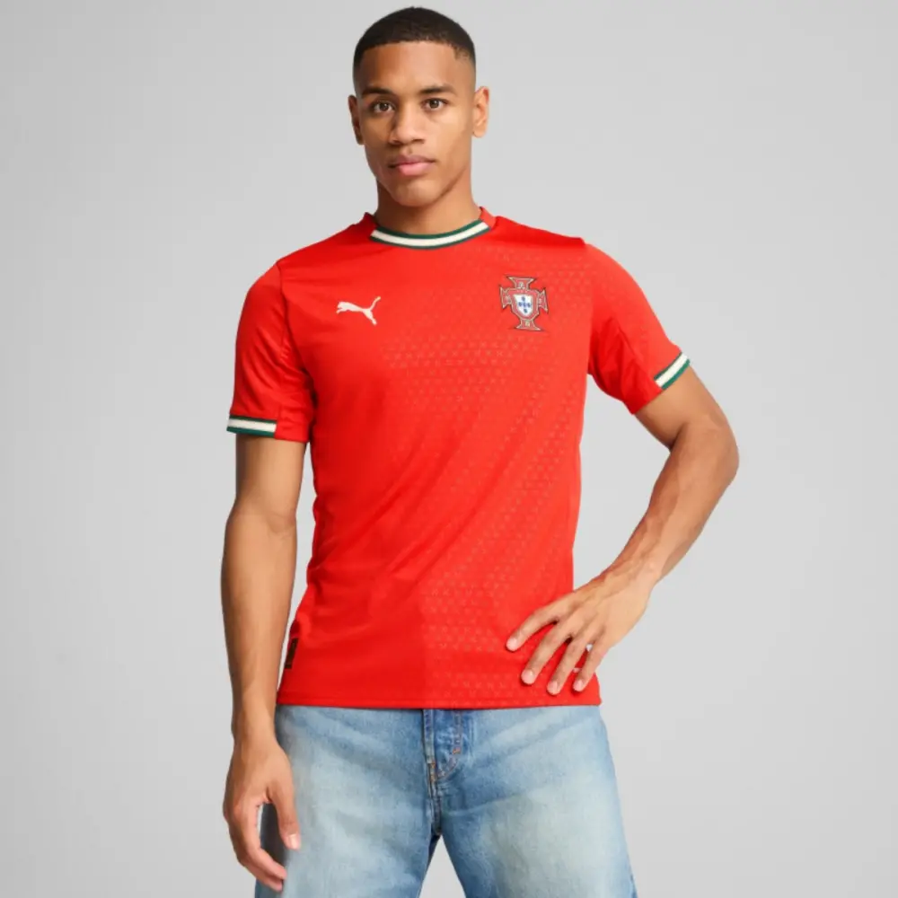Alternative view of Áo Puma Portugal 2025 Home Jersey ‘Red’ 779190-01