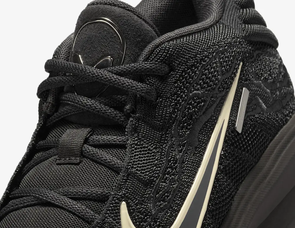 Alternative view of Giày Nike GT Hustle 3 x Victor Wembanyama ‘Black Label’ IB4170-001