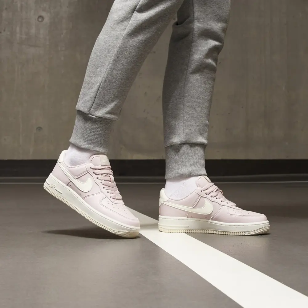 Alternative view of Giày Nike Air Force 1 ’07 SE Nature ‘Platinum Violet’ DV3808-001