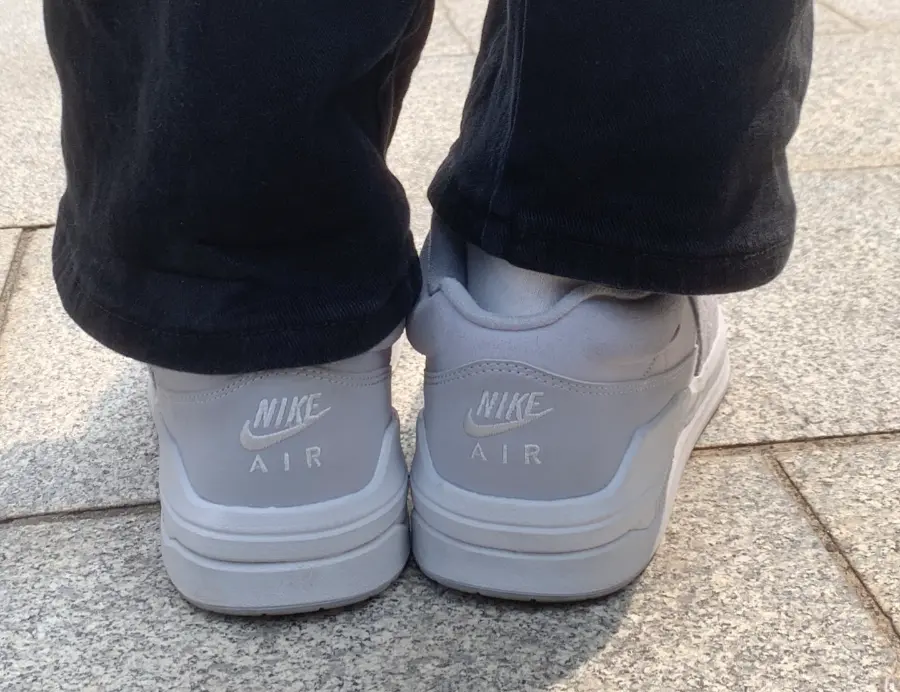 Giày Nike Air Jordan Stadium 90 ‘Wolf Grey’ HF6014-002 - Ảnh 4