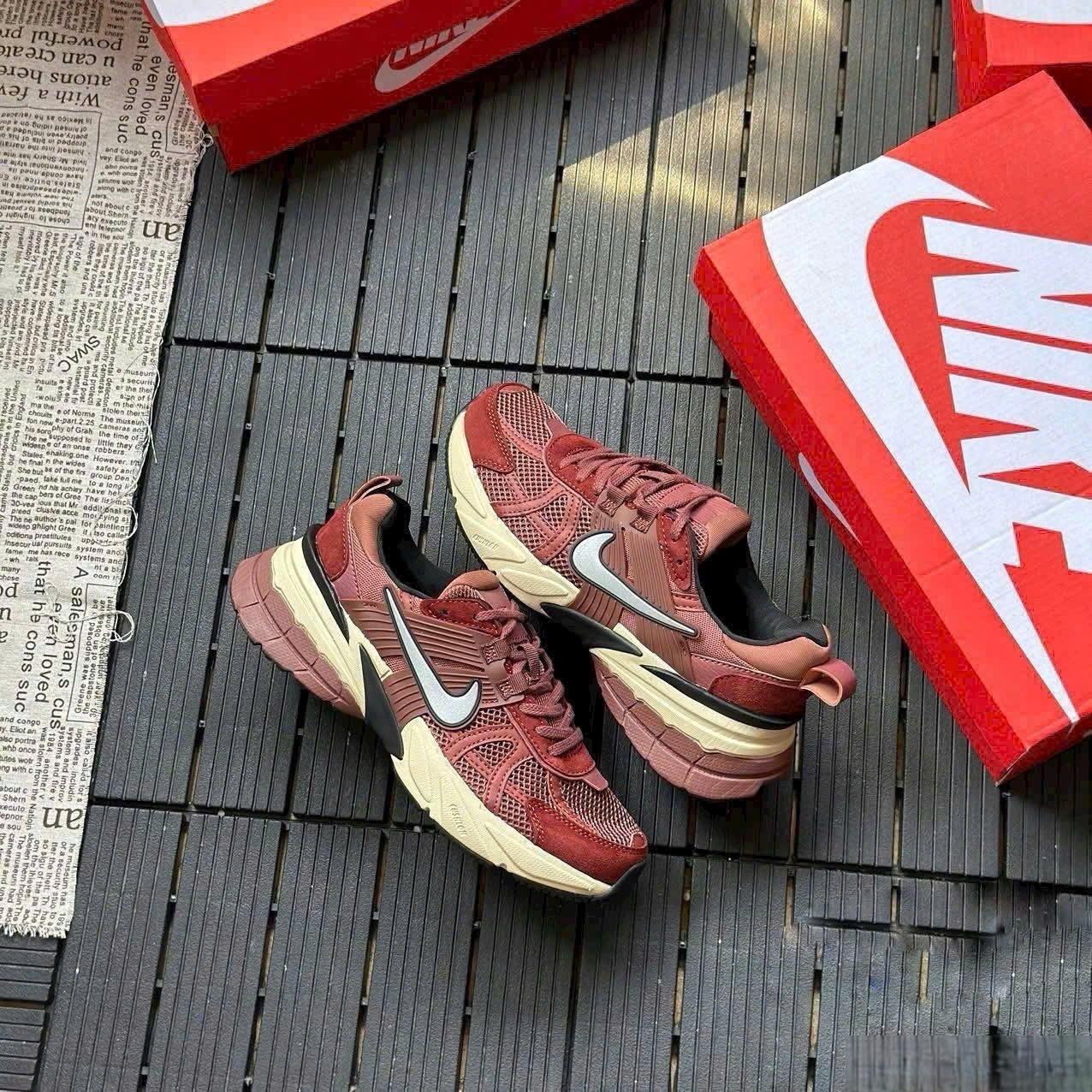 Giày Nike V2K Run ‘Dark Pony’ FN6703-201 - Ảnh 7