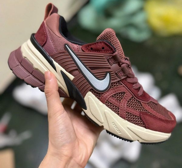 Giày Nike V2K Run ‘Dark Pony’ FN6703-201 - Ảnh 8