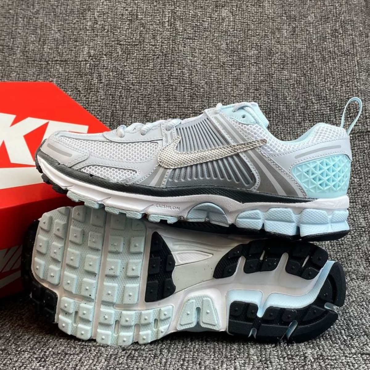 Giày Nike Vomero 5 ‘Pure Platinum Glacier Blue’ HQ3255-043 - Ảnh 6