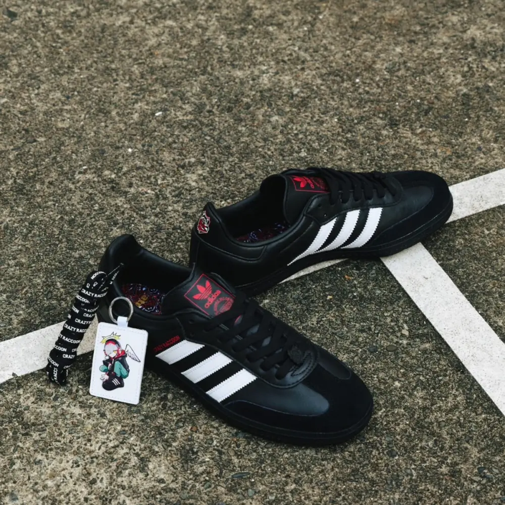 Alternative view of Giày Adidas Samba OG x Atmos ‘Crazy Raccoon’ IH3518
