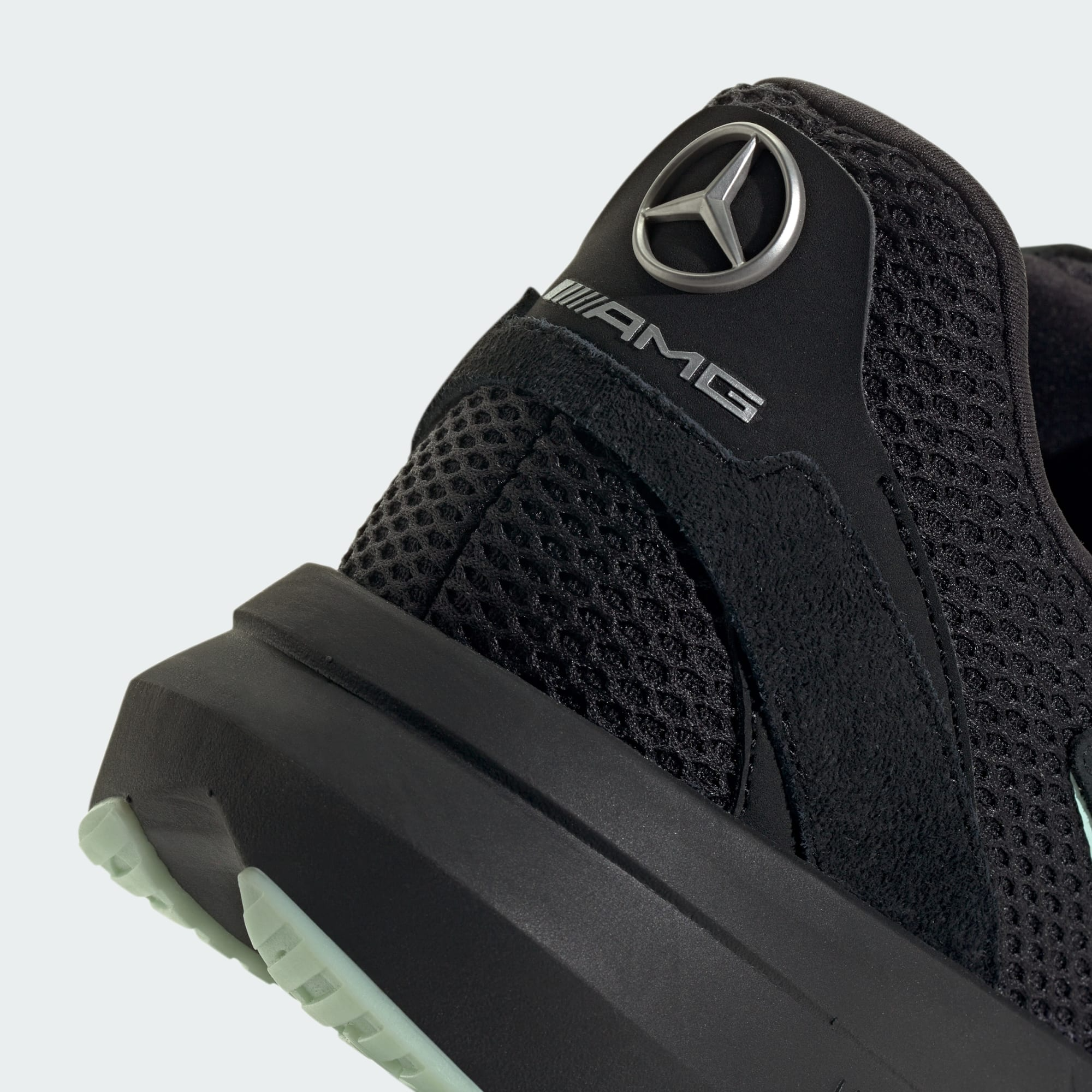 Giày Adidas Lightblaze x Mercedes – AMG Petronas F1 Team ‘Black’ JR1058 - Ảnh 3