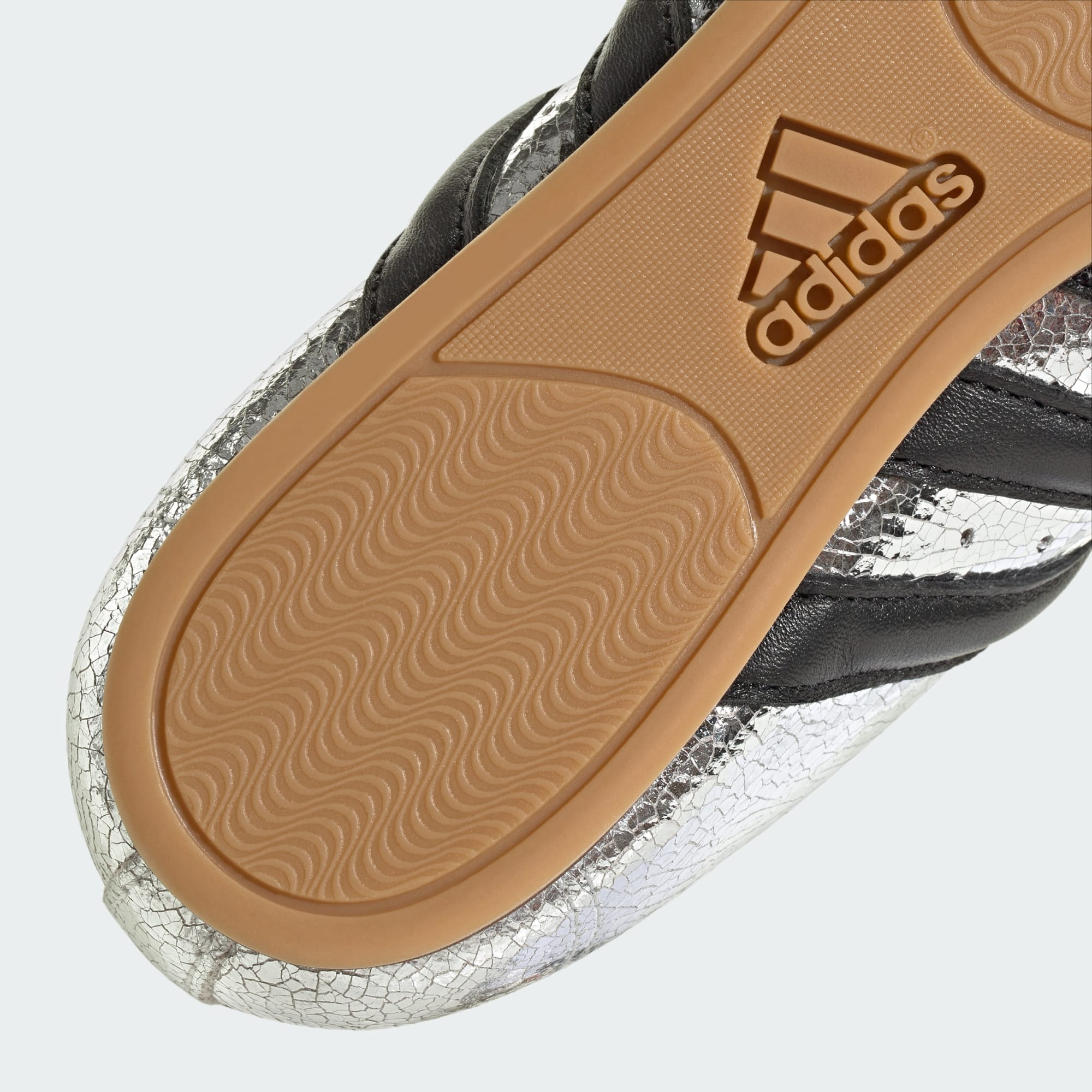 Alternative view of Giày Adidas Taekwondo ‘Metallic Silver Black’ JH9664