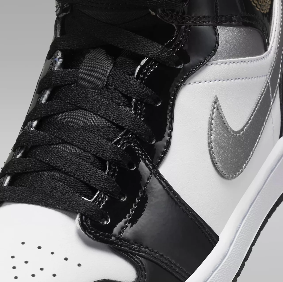 Giày Nike Air Jordan 1 Mid SE ‘Metallic Silver’ HV0789-010 - Ảnh 4