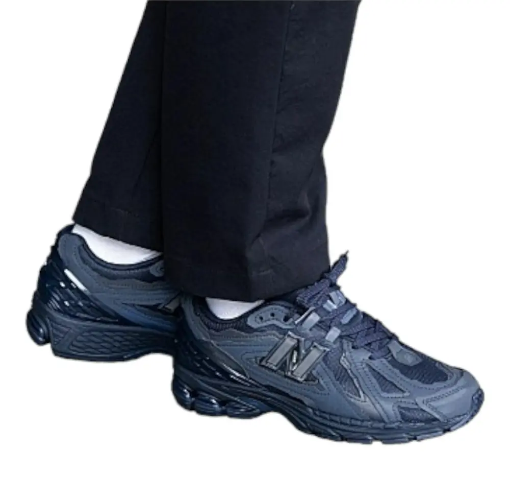 Giày New Balance 1906R ‘Black Patent’ M1906RZO - Ảnh 3