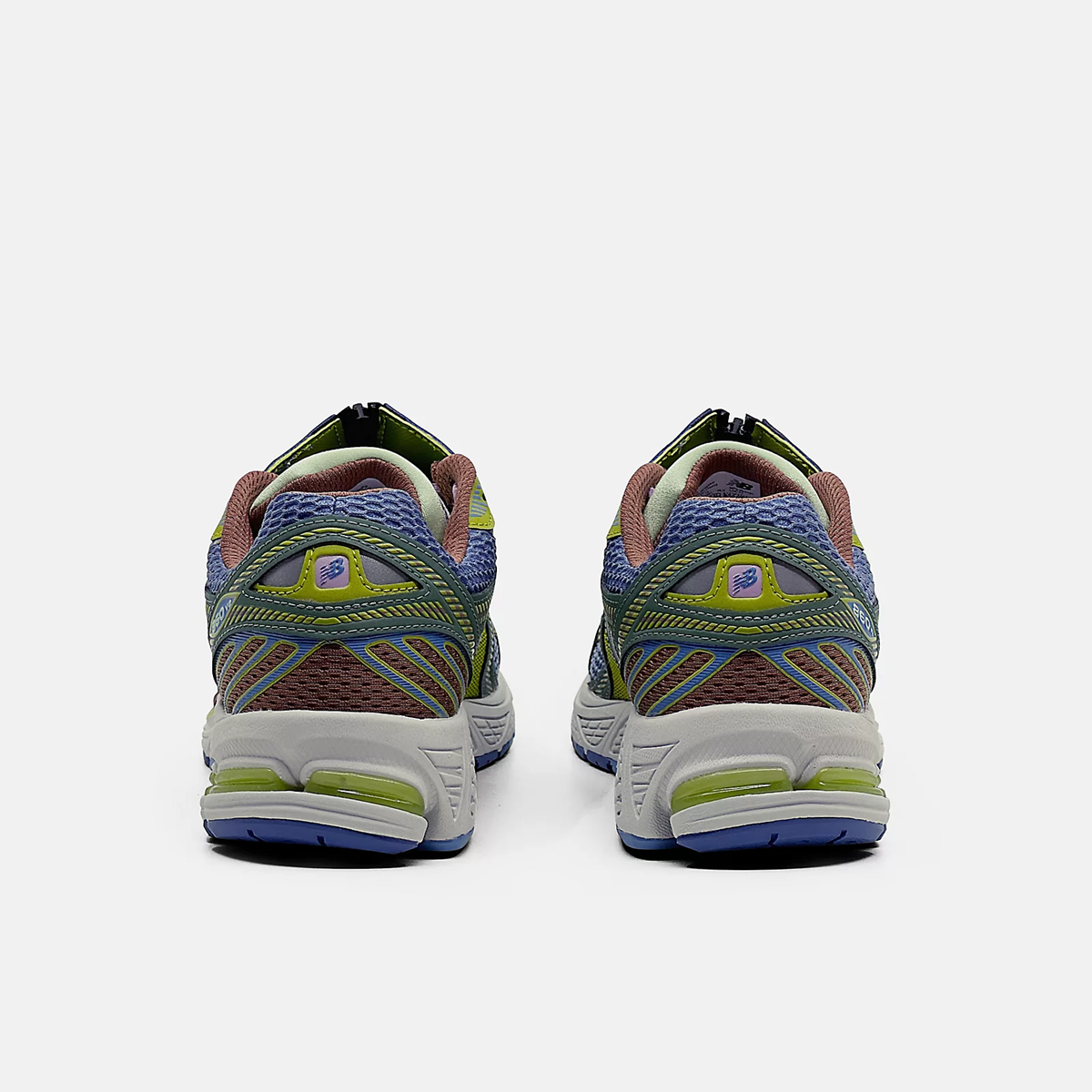 Giày New Balance 860v2 x Up There ‘2000’s Tropes’ ML860UP2 - Ảnh 2