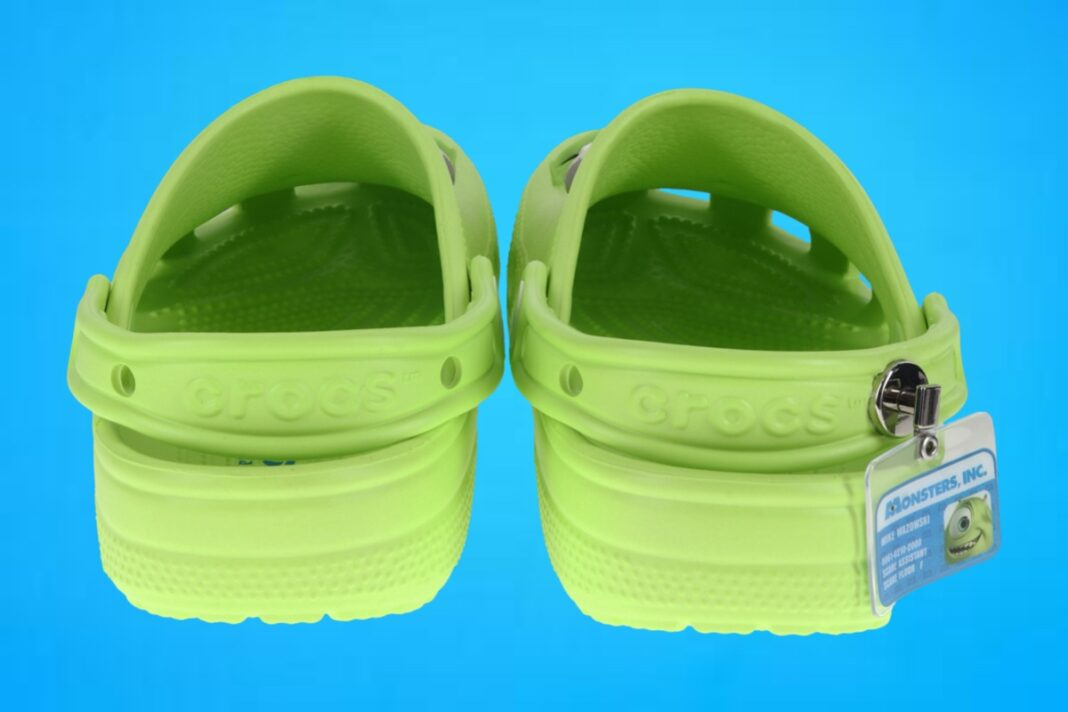 Dép Crocs Classic Clog x Monsters Inc. ‘Mike Wazowski’ 210875-90H - Ảnh 4