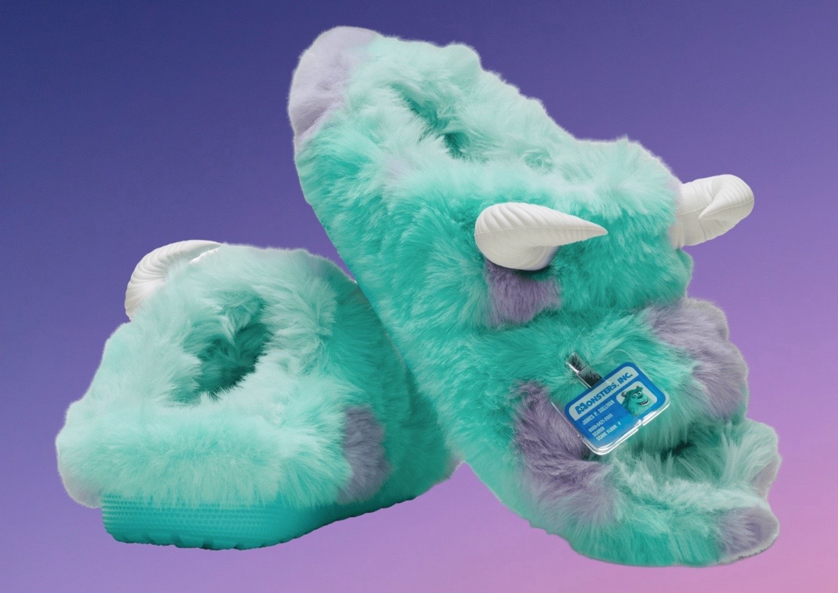 Dép Crocs Classic Cozzzy Sandal ‘Monsters Inc. Sulley’ 210877-90H - Ảnh 4