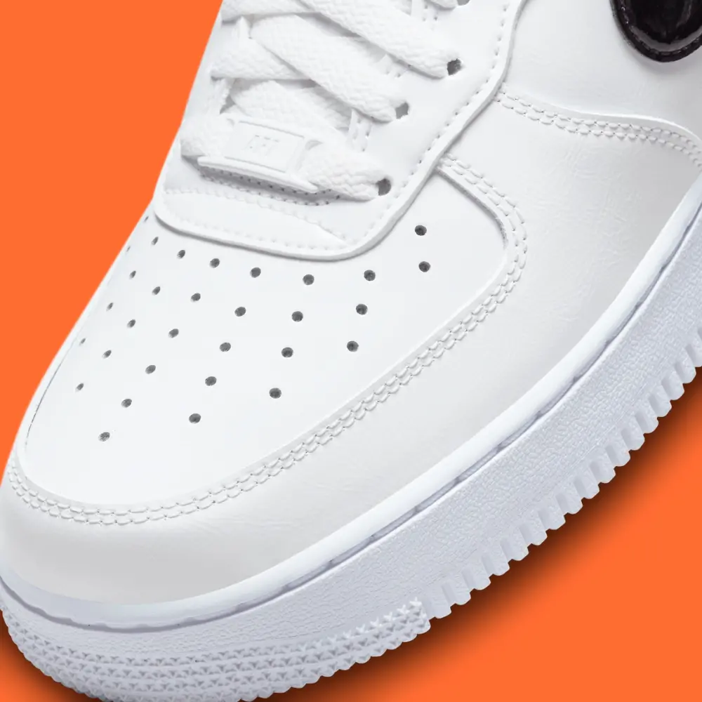 Alternative view of Giày Nike Air Force 1 Low ’07 ‘Essential White’ DJ9942-103