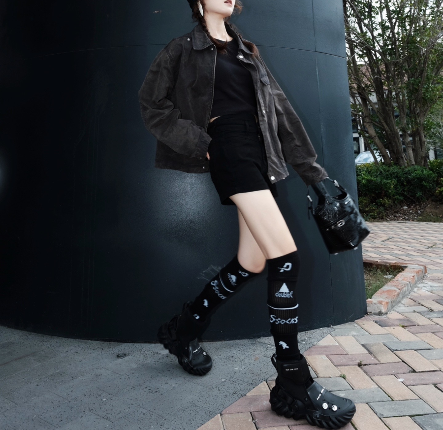 Giày Crocs X Feng Chen Wang Echo Clog ‘Black’ 209391-001 - Ảnh 6