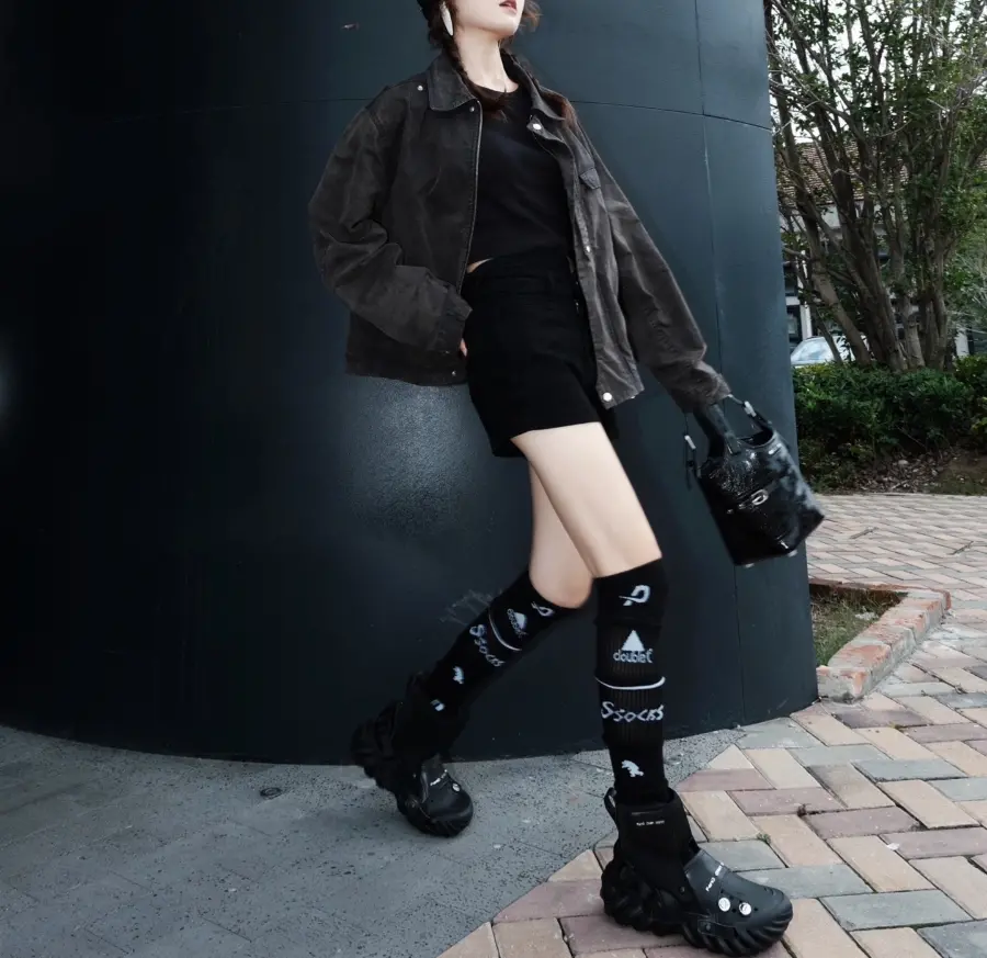 Giày Crocs X Feng Chen Wang Echo Clog ‘Black’ 209391-001 - Ảnh 6