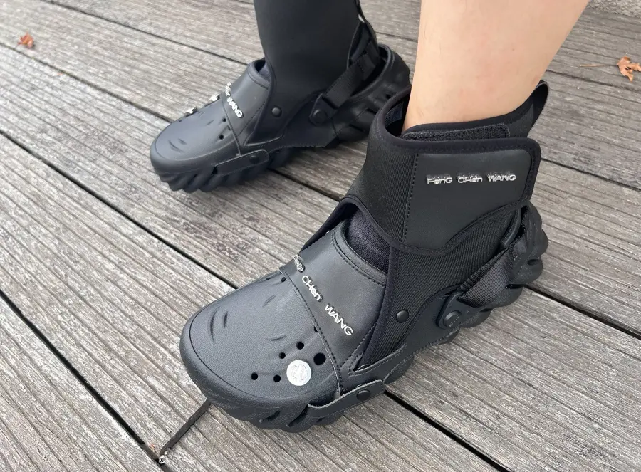 Giày Crocs X Feng Chen Wang Echo Clog ‘Black’ 209391-001 - Ảnh 8