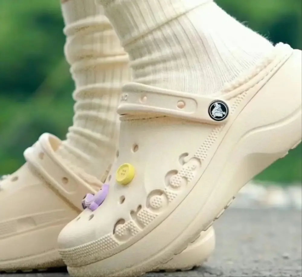 Alternative view of Dép Crocs Baya Platform Lined Clogs ‘Off White’ 208708-11S