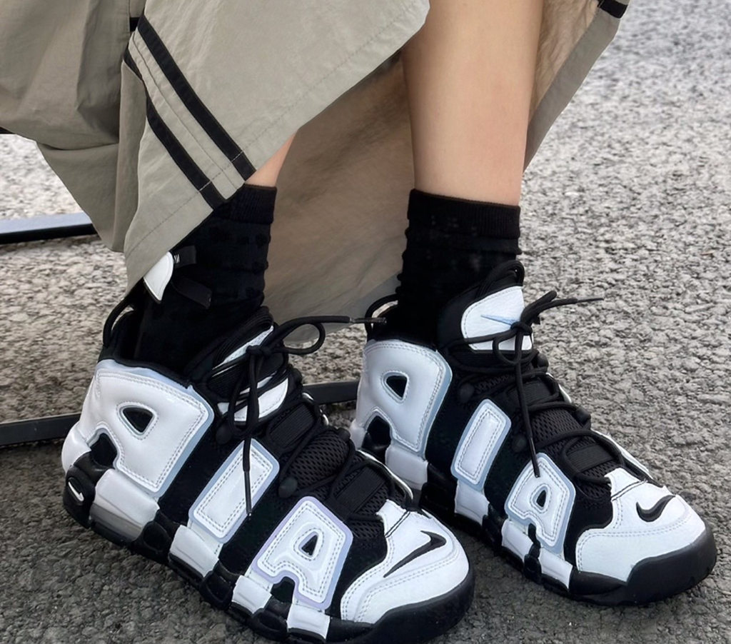 Giày Nike Air More Uptempo ‘Black Cobalt Bliss’ DQ6200-001 - Ảnh 4