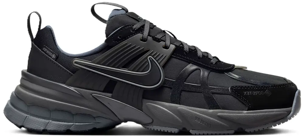 Giày Nike V2K Run Gore-Tex ‘Black Iron Grey’ FZ2622-001
