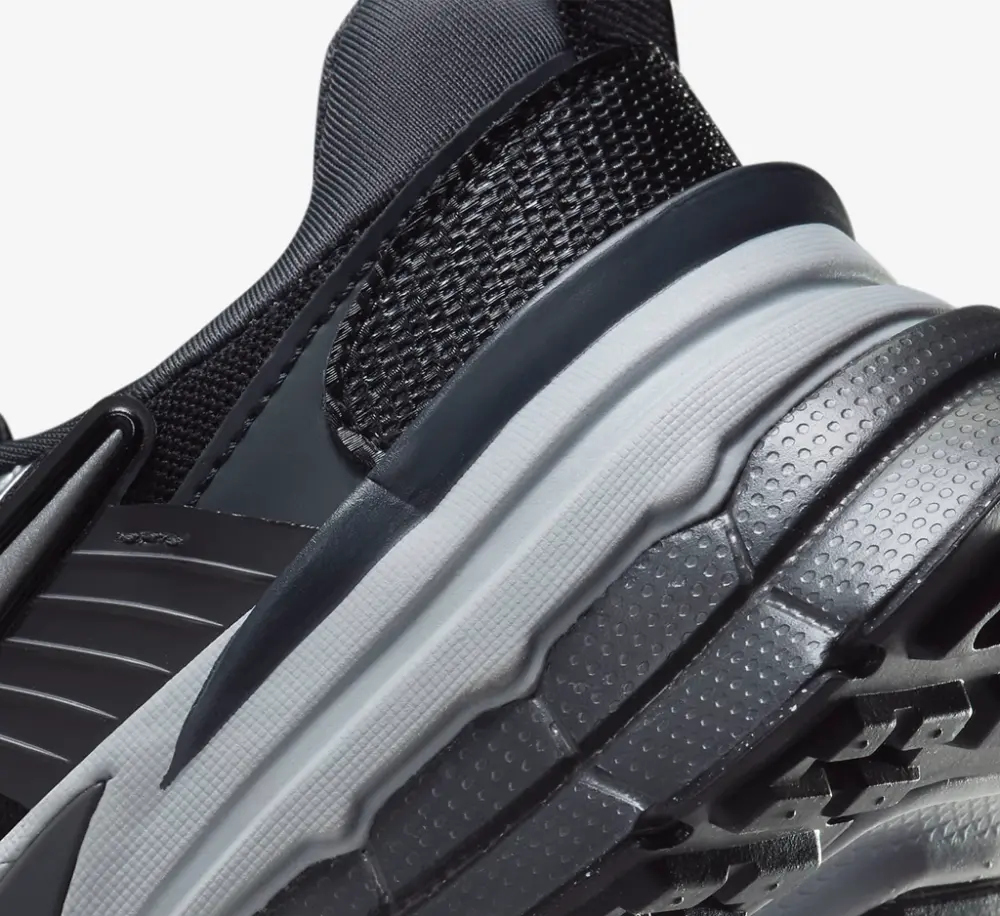Alternative view of Giày Nike  V2K Run ‘Black Silver’ FD0736-005