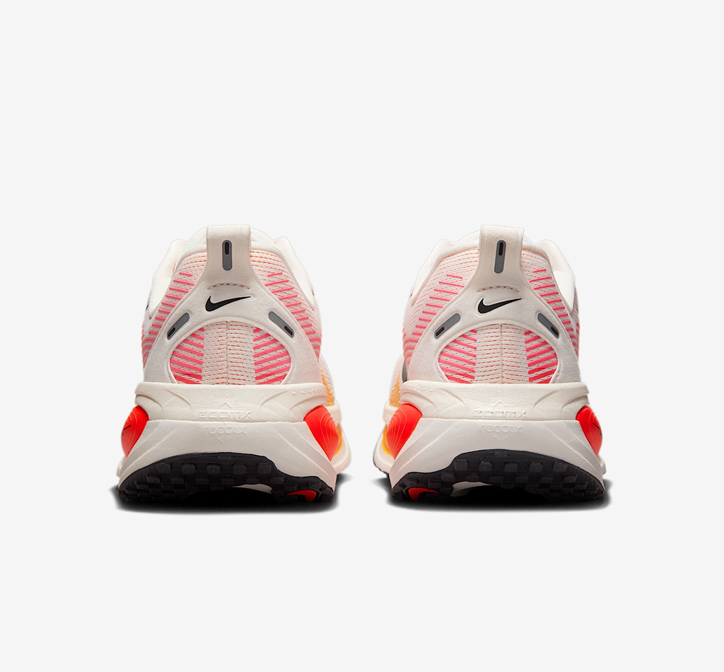 Giày Nike Vomero 18 ‘Sail Bright Crimson’ HM6804-100 - Ảnh 4