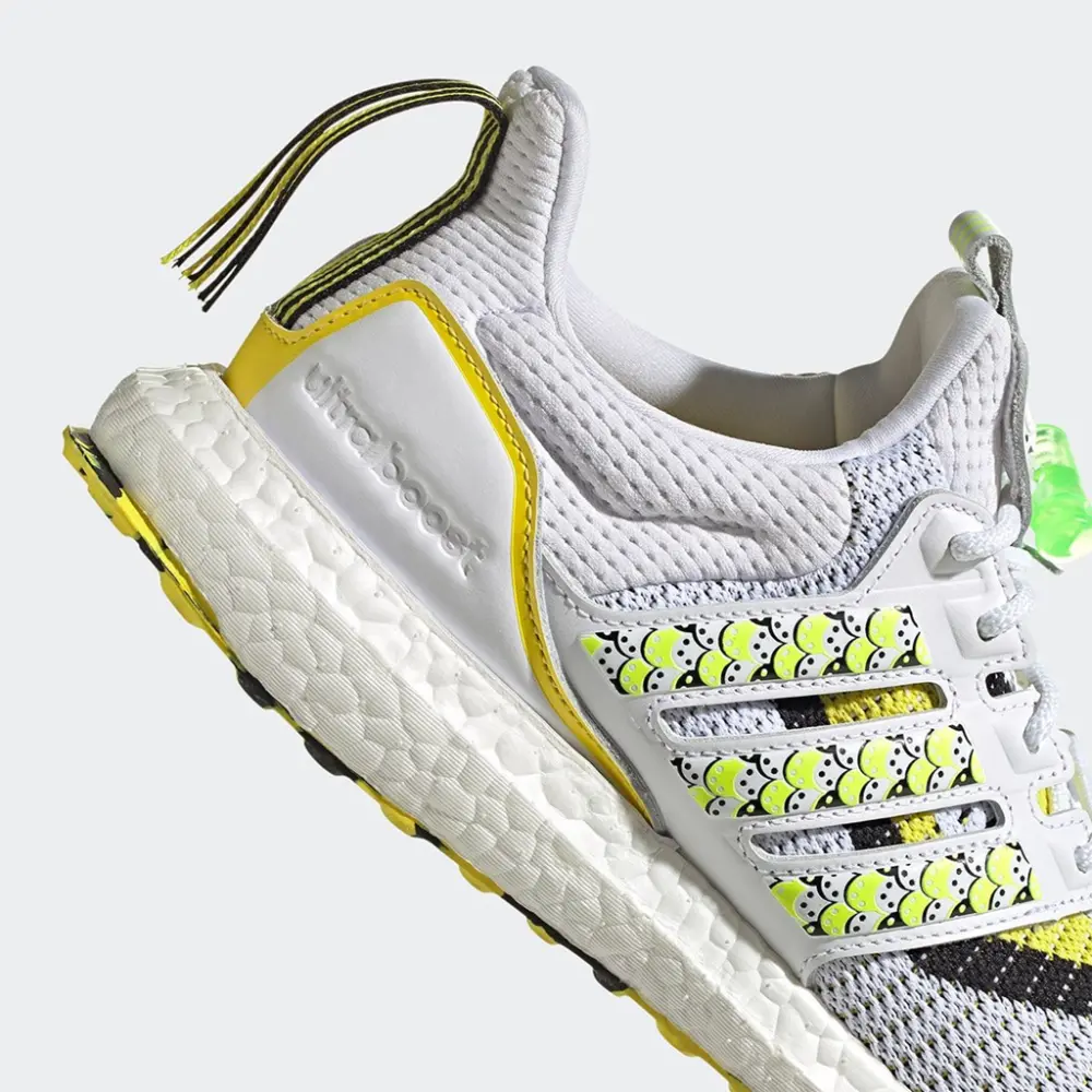 Alternative view of Giày Adidas UltraBoost DNA ‘Lion Dance Solar Yellow’ GV9814