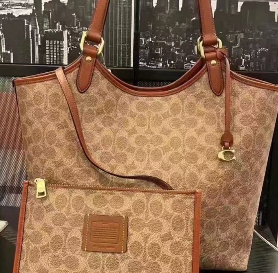 Alternative view of Túi Coach Day 32 Tote Bag ‘Tan’ C6336-B4XHG