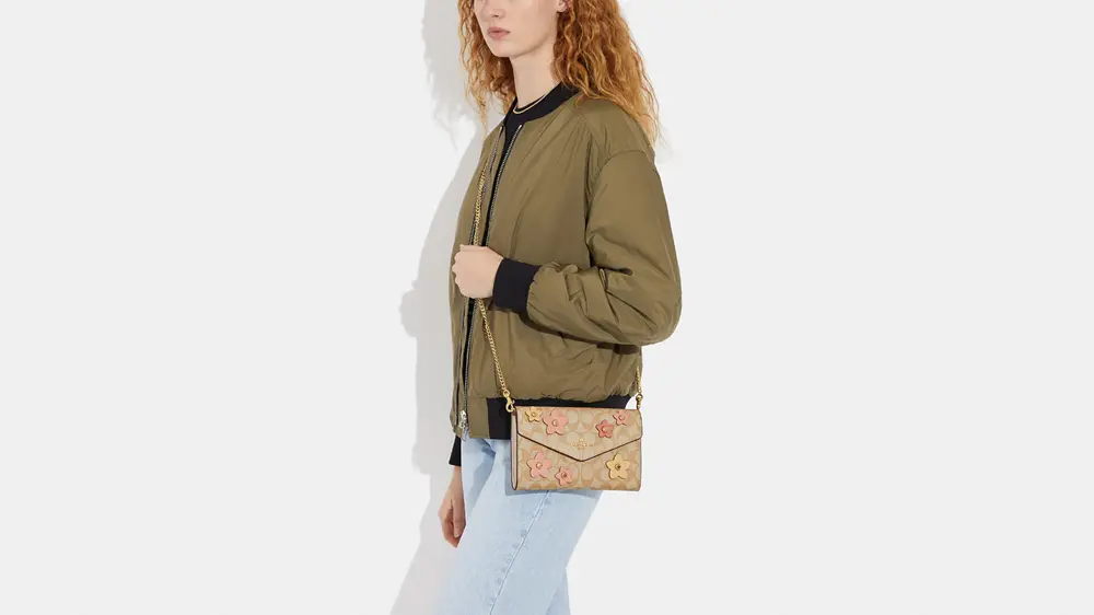 Alternative view of Túi Coach Envelope Floral Applique ‘Light Khaki’ CH361-IMOT4