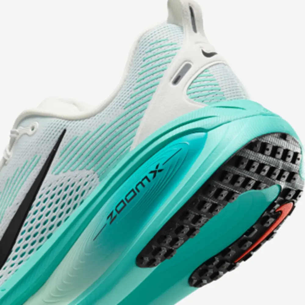 Alternative view of Giày Nike Vomero 18 ‘Dusty Cactus Geode Teal’ HM6803-103