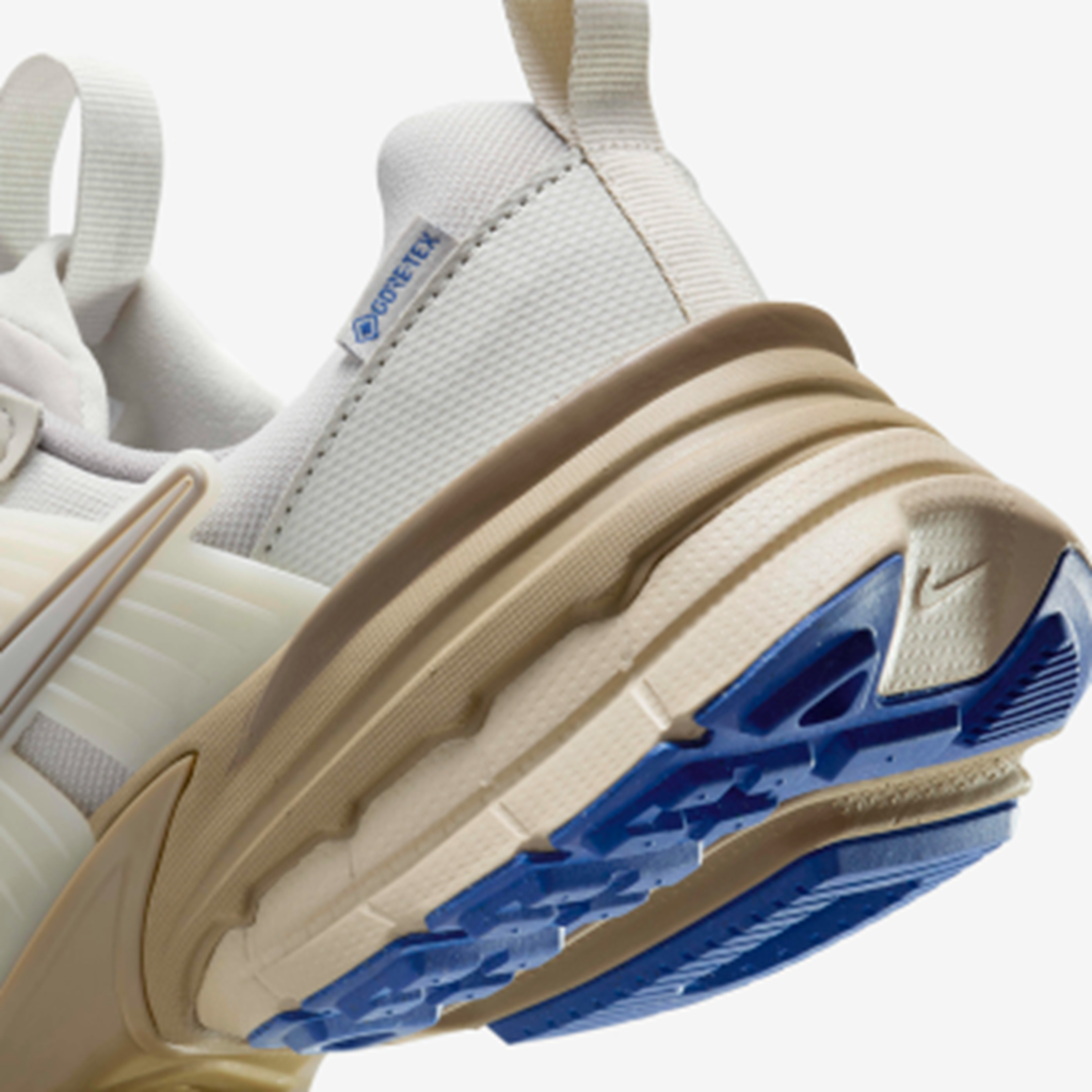 Alternative view of Giày Nike V2K Run Gore-Tex ‘Light Iron Ore Khaki’ FZ2622-002