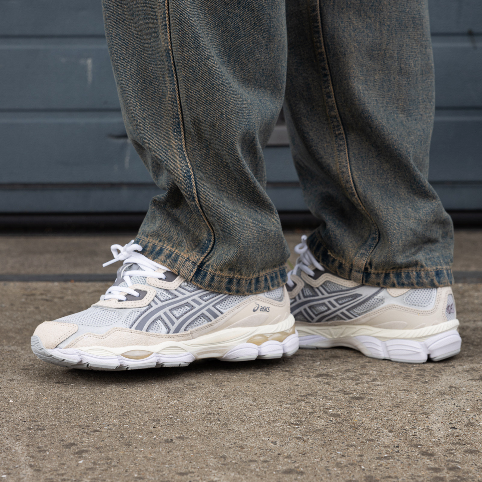 Alternative view of Giày Asics Gel NYC ‘Concrete’ 1203A383-020