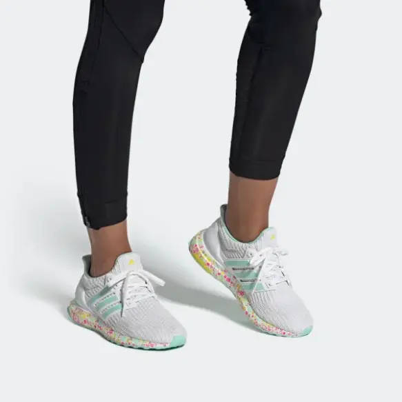 Alternative view of Giày Adidas UltraBoost Mahjong ‘White’ FZ3889
