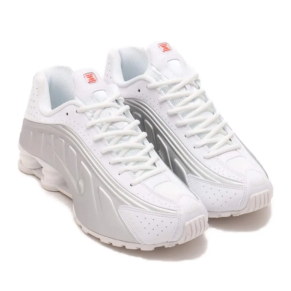 Alternative view of Giày Nike Shox R4 ‘White Metallic Silver’ HQ1988-101