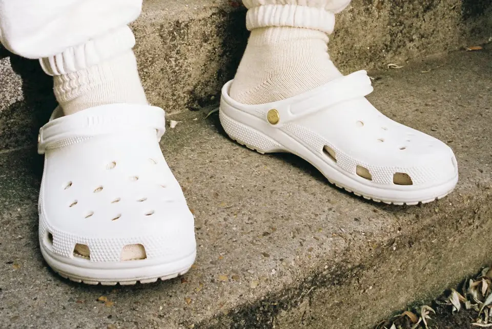 Alternative view of Dép Crocs Classic Clog ‘JJJJound White’ 208697-100