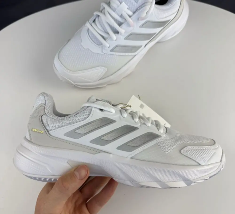 Alternative view of Giày Adidas CourtJam Control 3 Tennis ‘White’ ID2457