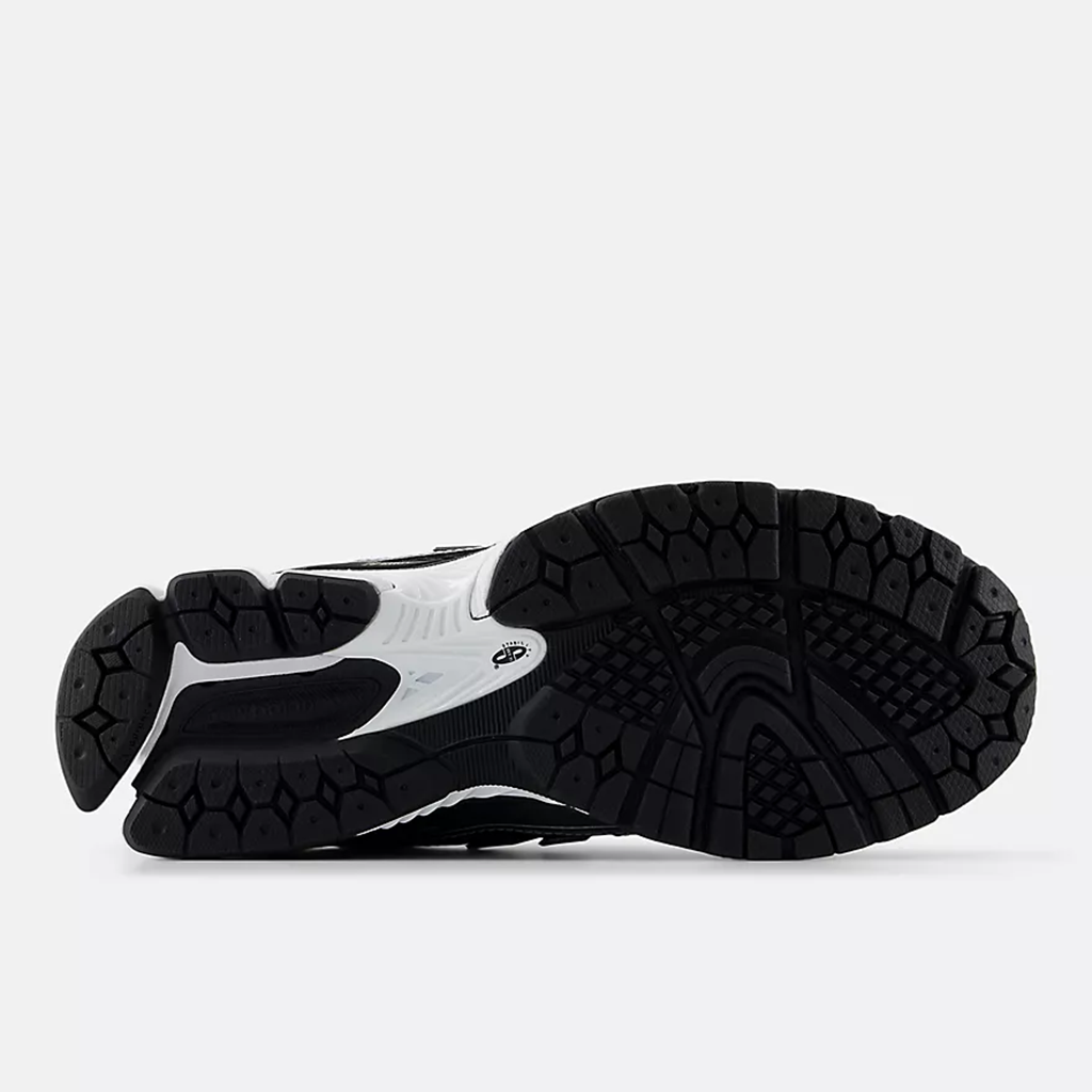 Alternative view of Giày New Balance 1906R 'Black Grey White' U1906RCF