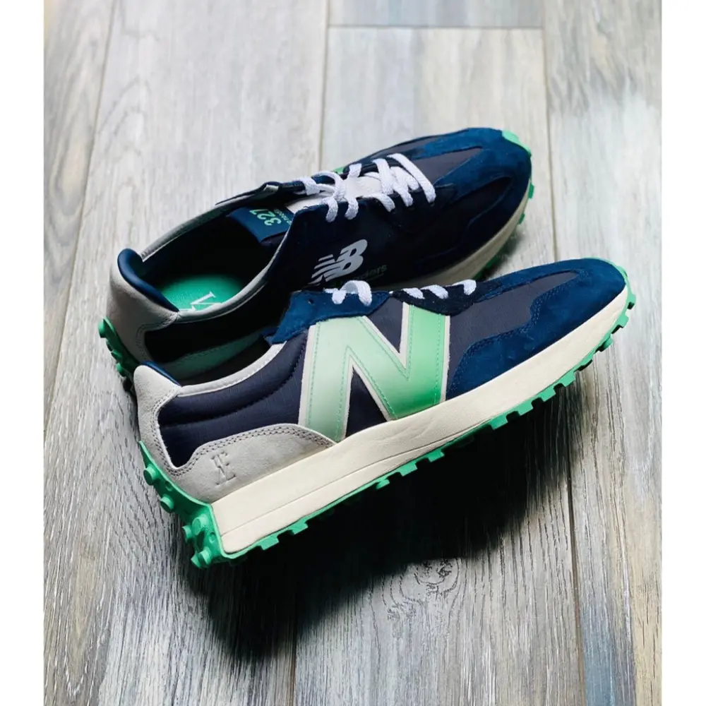 Giày New Balance PSNY x 327 ‘We Need Leaders’ MS327WNL - Ảnh 4